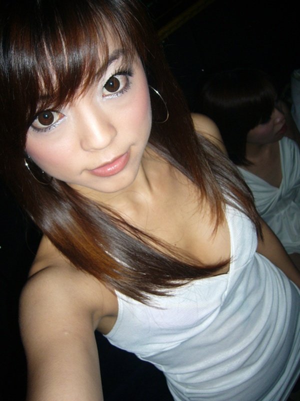 妙にエロさを感じる飲み会写メ (3)