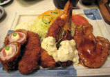 コマとんかつ定食
