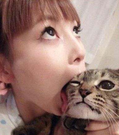 しょこたん
