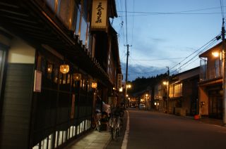 天南荘町並み_320