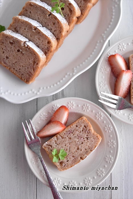 ホワイトチョコとイチゴで作るミルキーないちごケーキ 四万十住人の 簡単料理ブログ Powered By ライブドアブログ