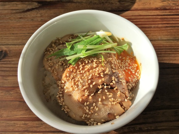 チャーシュー丼