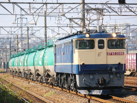78ca5e3c-s.jpg