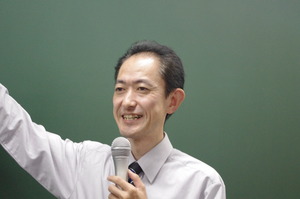 明田先生