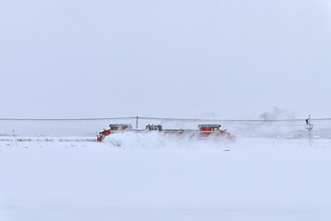 ラッセル車並走撮影 石北ラッセル 雪551レ DE15 1542 2019.1.18 6026c
