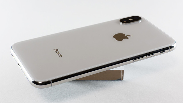 iPhone XS