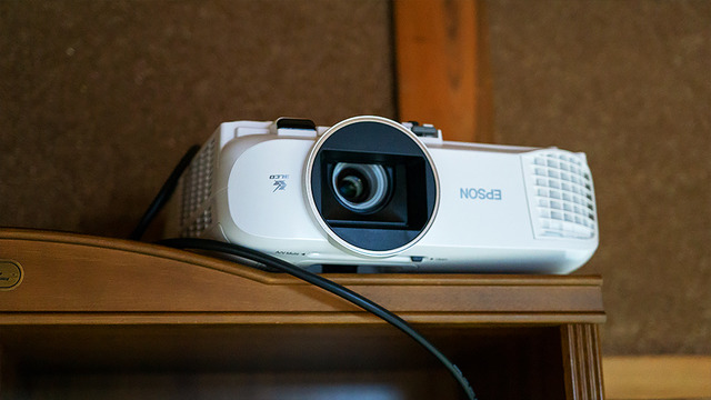 EPSON ホームプロジェクター EH-TW5650 長期モニターレビュー 第 EPSON ホームプロジェクター EH-TW5650 長期モニターレビュー 第