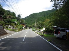 中八重バス停