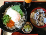 釜揚げしらす丼+あさり汁@魚食堂たわら