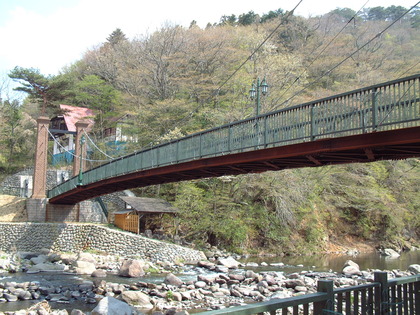 山ゆりの吊橋