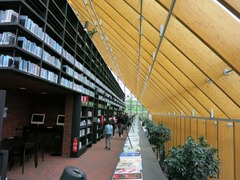 BookM07]