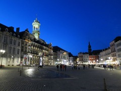 Mons02