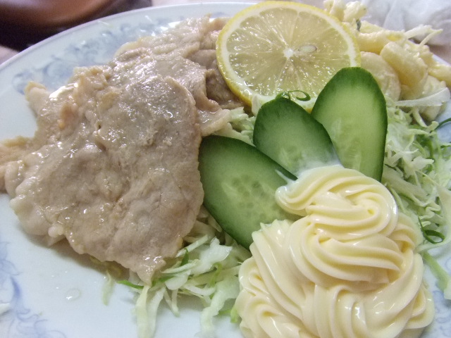 川の音お肉