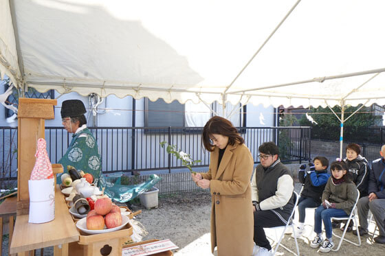 「神様のお力により家族をお守り下さい」と玉串に思いをのせられました