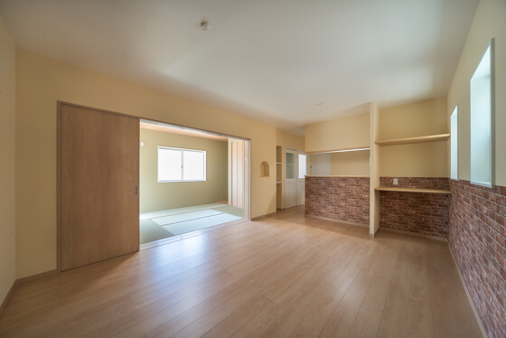 _ALA2584-HDR