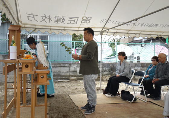 DSC07808 560