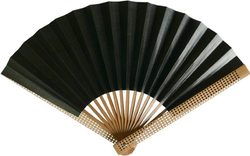 19275282_794823990686884_2589402640614269105_n