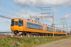 22600系