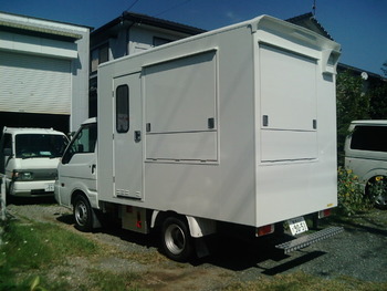 F1000016