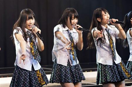 akb13092005030001-p3