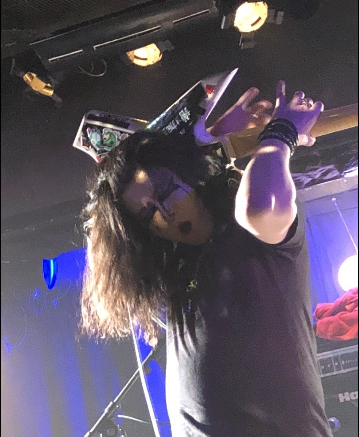 2018-05-11-01-02-57
