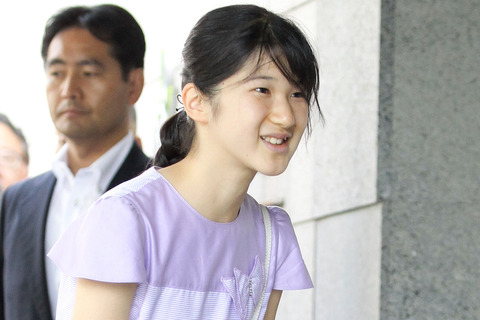 八重歯