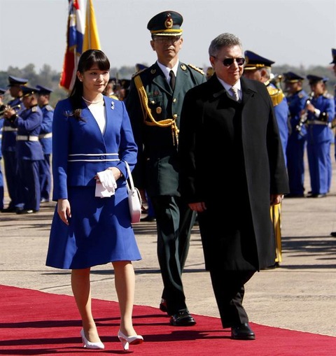 パラグアイ　９・７