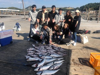20181025海上釣り堀水宝_181026_0072