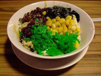 緑色が印象的な夢の意味 | 夢診断辞典