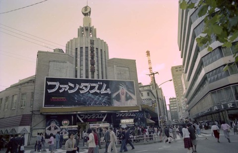 b3829056-s.jpg