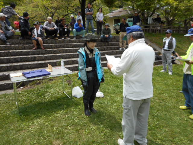 女子3位