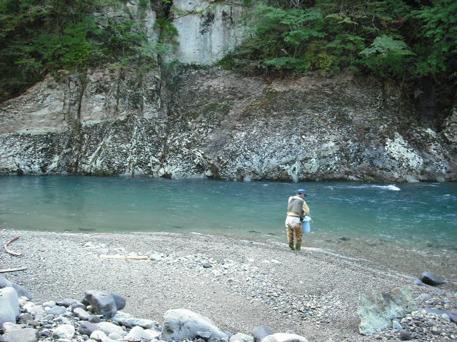 錦帯岩