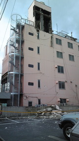 f9342993.jpg