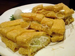 栃尾のジャンボ油揚げ