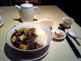 牛肉野菜かけ御飯@中国飯店
