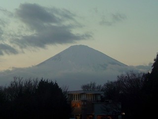 御殿場アウトレットから見た夕方の富士山
