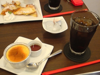 DOLCE TOKYO �����Ź�ˤƥ������ĥ֥쥤��