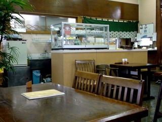 のれんと味だるま本店食堂