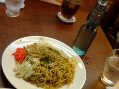 焼そばとラムネ@浪花家総本店