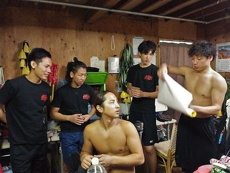 シバオラしおりを持ってハワイアンズへ Fire Knife Dance Team Siva Ola Official Blog 日本で唯一のファイヤーナイフダンスチーム シバオラ