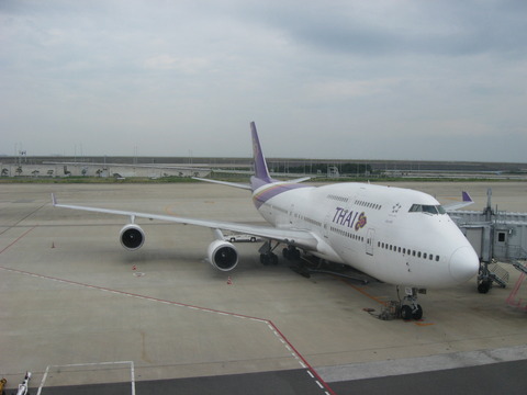 タイ国際航空 Planetags B747-400 タイ国際航空 747: 機内の文化とホスピタリティ – MotoArt PlaneTags