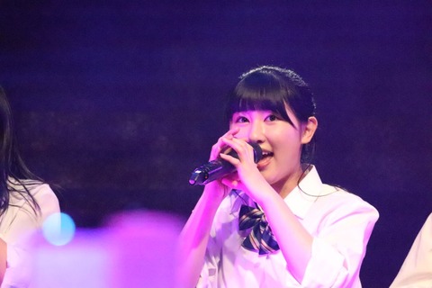 d700027
