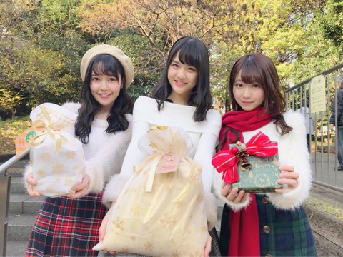 オフショット] 大谷映美里‏・髙松瞳・諸橋沙夏「BOMB!(ボム!) 2018年01