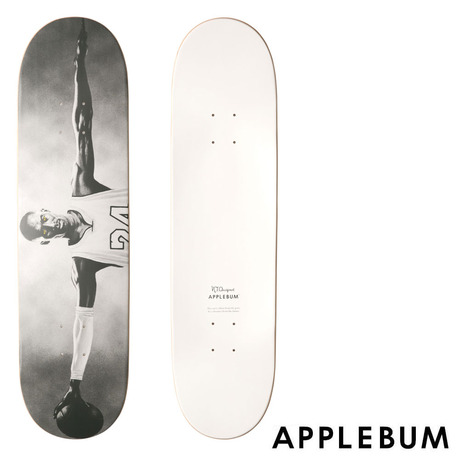 アップルバムとニュータイプのスケートデッキ アップルバムとニュータイプのスケートデッキ