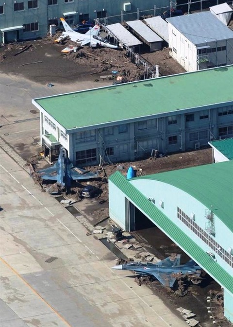 津波被害を受けたF-2_02