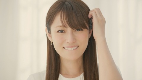 https://cdn.mdpr.jp/photo/images/1e/eb3/w700c-ez_1d47ae4a478b8b5e256191e2609bf0e69f6ae06786e4c74c.jpg