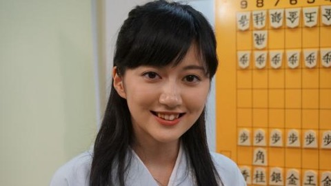 http://netgeek.biz/wp-content/uploads/2016/08/kagawamanao-5.jpg