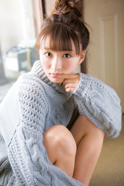 https://cdn.mdpr.jp/photo/images/6d/b95/w700c-ez_1ec8136fab4e0c09979c42ed077fe55d2fc7af4eb59b60cd.jpg
