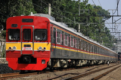 ジャカルタ東西線5000系