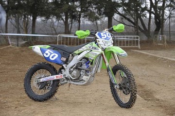 10JECr1_0067